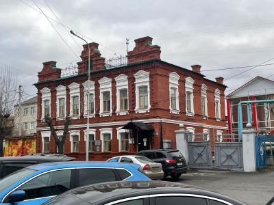 Дом, решенный в русле архитектурных тенденций конца XIX века