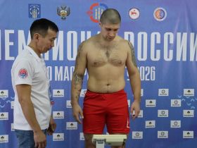 Чемпионат России. Лидеры якутской сборной по мас-рестлингу прошли взвешивание