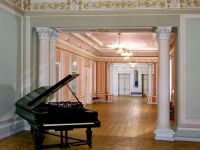 Малый зал Санкт-Петербургской академической филармонии им. Шостаковича