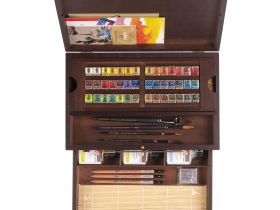 Набор акварели Talens "Rembrandt" Master 42 цв в кюветах + аксессуары, в деревянном коробе