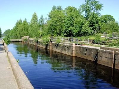 Шлюзы и каналы