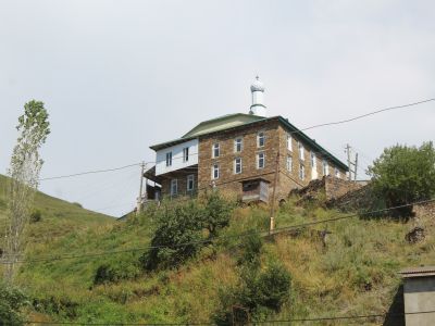 Мечеть с минаретом