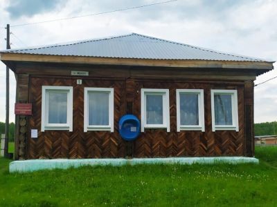 Новопокровская сельская библиотека