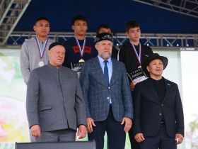 Стали известны победители соревнований по мас-рестлингу и борьбе корэш на Сабантуе