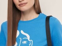 Футболка приталенного силуэта с принтом