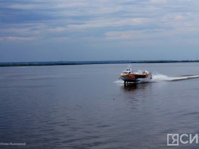 В Минтрансе Якутии разъяснили порядок продажи субсидированных билетов на суда до Олекминска