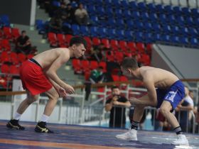 Верхневилюйцы взяли все путёвки на Игры Манчаары по хапсагаю