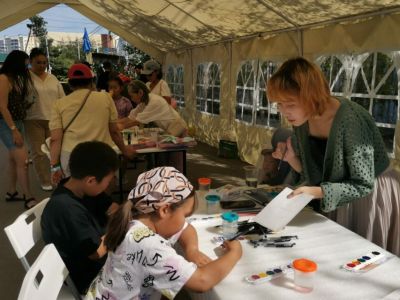 От боди-арта до скетчинга: молодые художники провели в Якутске мастер-классы