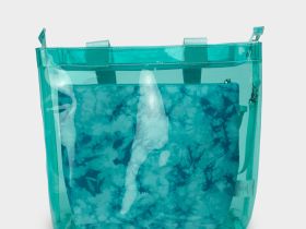 Комплект для девочек: сумка, косметичка