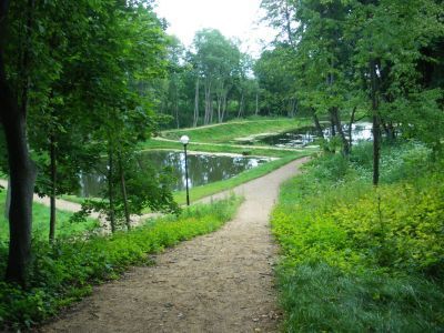 Парк с каскадом прудов