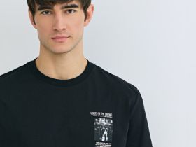 Футболка с принтом, Черный