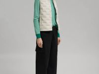 Стеганый пуховый жилет