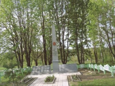 Братская могила воинов, погибших в 1943 г.