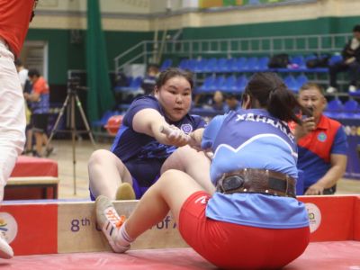 В Якутске выявили победителей турнира по мас-рестлингу «Новые имена»