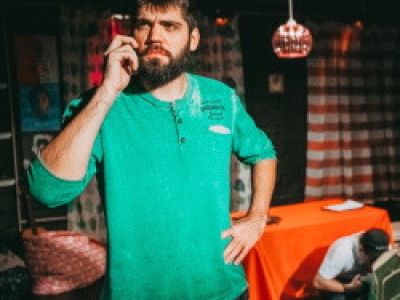 Серёжа очень тупой