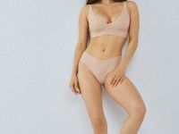 Бесшовный бюстгальтер с формованными чашками, Бежевый