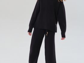 Комплект трикотажный для девочек: джемпер, брюки