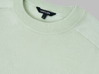 Легкий джемпер полуприлегающего кроя с коротким ру