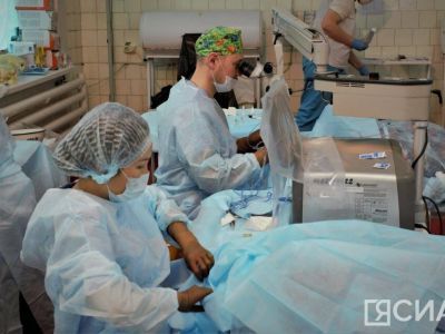 В Мариуполе якутские офтальмологи провели 258 операций за четыре дня