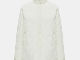 Стеганая утепленная куртка с воротником-стойкой