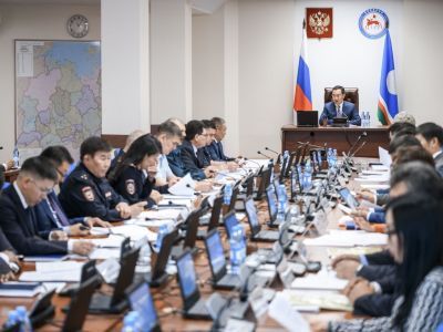 Глава Якутии: Органы власти всех уровней должны уделять особое внимание антинаркотической политике