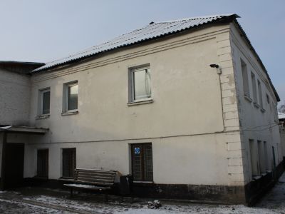 Присутственные места