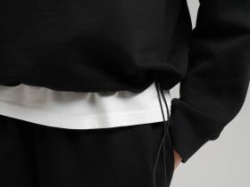 Толстовка свободного кроя из футера