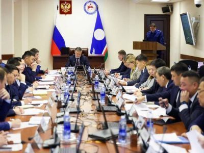 Ход реализации национальных проектов рассмотрели в правительстве Якутии