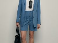 Шорты из тенселя с накладными карманами