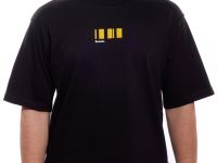 футболка с полосами чёрная S–M