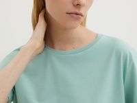 Футболка свободного силуэта