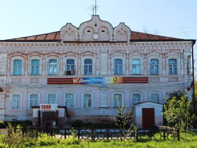 Здание, где в коневодческом зоотехникуме в 1936-1937 гг. учился Герой Советского Союза Хазов Владимир Петрович