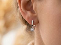 Серьги из белого золота с бриллиантами э4701сг07176900