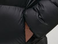 Стеганое пуховое пальто силуэта oversize