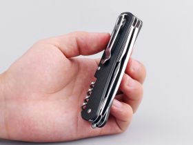 Нож Ruike L21-N коричневвый