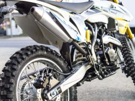 Мотоцикл кроссовый эндуро RACER 300 RC300-GY8A