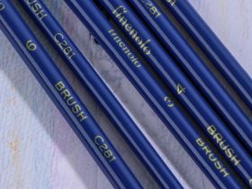 Кисть синтетика жесткая круглая Finenolo