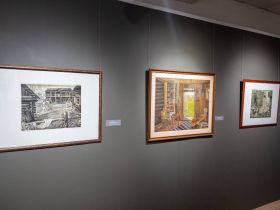 В Якутске открылась выставка художницы-графика Марии Рахлеевой