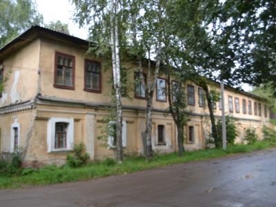 Два северо и юго-восточные келейные корпуса