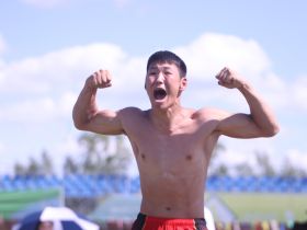 Сунтарский многоборец стал победителем Игр Бэргэна в Якутске
