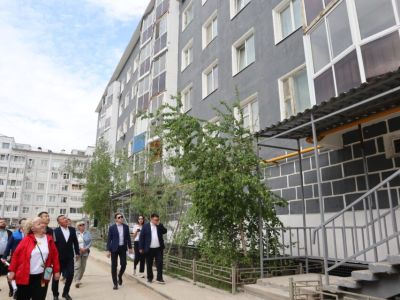 Острой проблемой при проведении капремонта в домах остается недоверие жильцов к подрядчикам