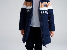 Куртка текстильная с полиуретановым покрытием для мальчиков