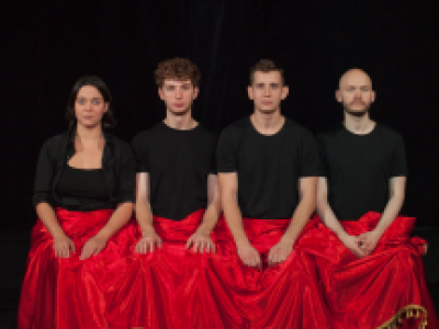 Моня Цацкес - знаменосец