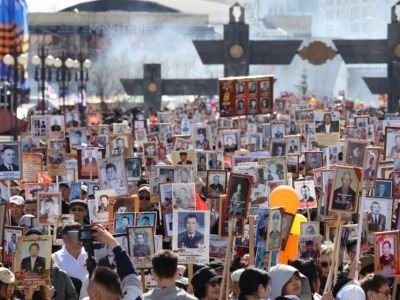 Фото. В Якутске акция «Бессмертный полк» собрала более 50 тысяч человек