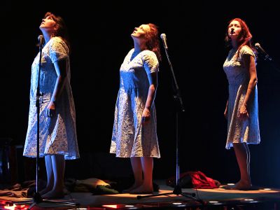 Билеты на Самая счастливая (Дворец искусств Ленинградской области) / Театр | Афиша | ИнфоТаймс