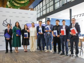 В СВФУ вручили дипломы выпускникам Института зарубежной филологии и регионоведения