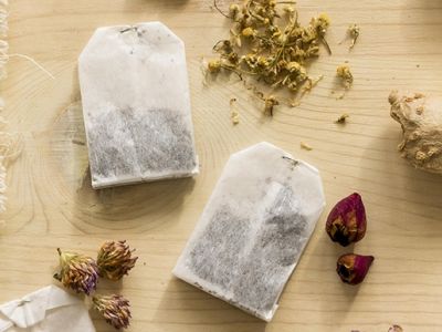 Пластик из чайных пакетиков, предположительно, не токсичен для клеток