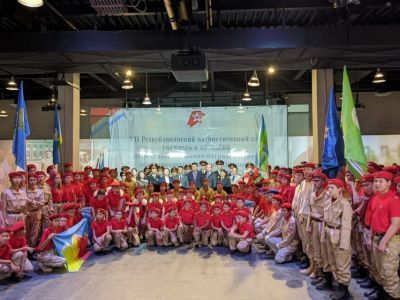 В Якутске состоялось открытие VII республиканского патриотического «Слёта Юнармии»