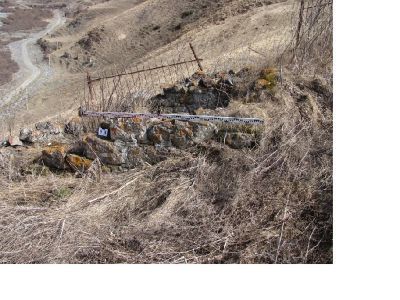 Склеп полуподземный с гладкой фасадной стеной (основание) 7