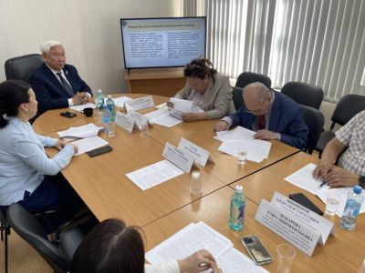 Совет при Роспотребнадзоре Якутии усилит контроль за торговлей и в образовании